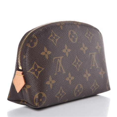 louis vuitton men's cosmetic bag